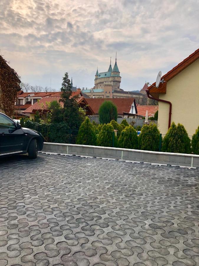 Pod Zamkom Гостьовий будинок 2*